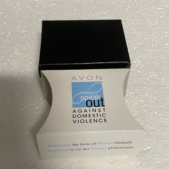 NWOT VTG Jewelry by Avon, Infinity Necklace In Support Against Domestic Violence - Picture 6 of 13